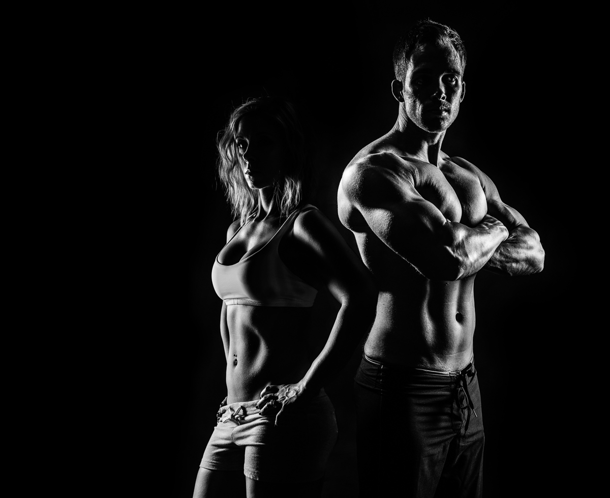 Vince and Tarah Czyzewski, owners of Fallbrook Photography do a fitness shoot of each other.